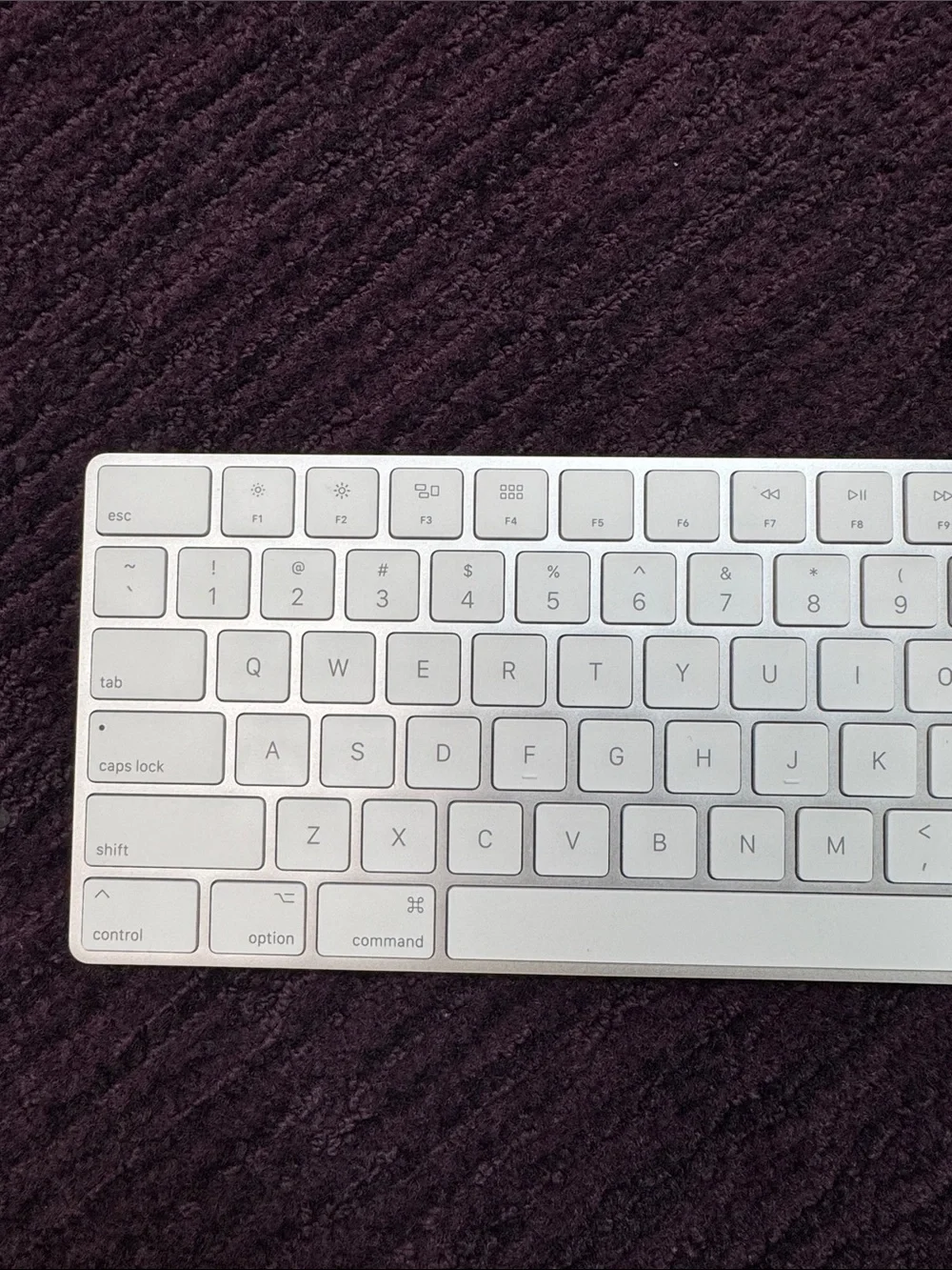 Apple keyboard charges